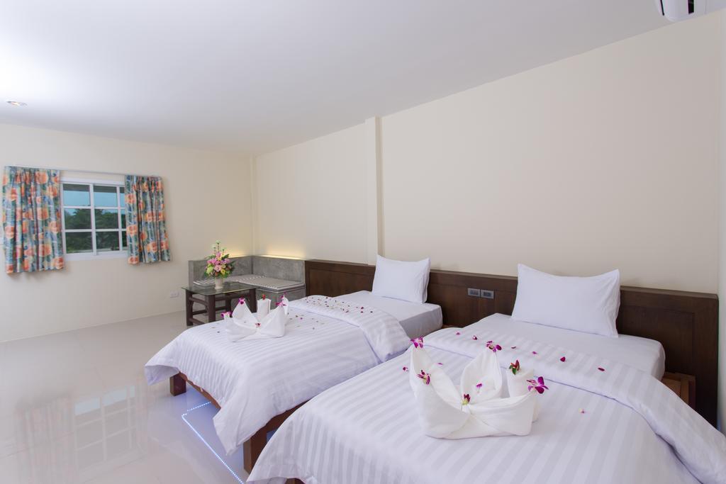 Suksompong Resort Khao Lak Exterior foto