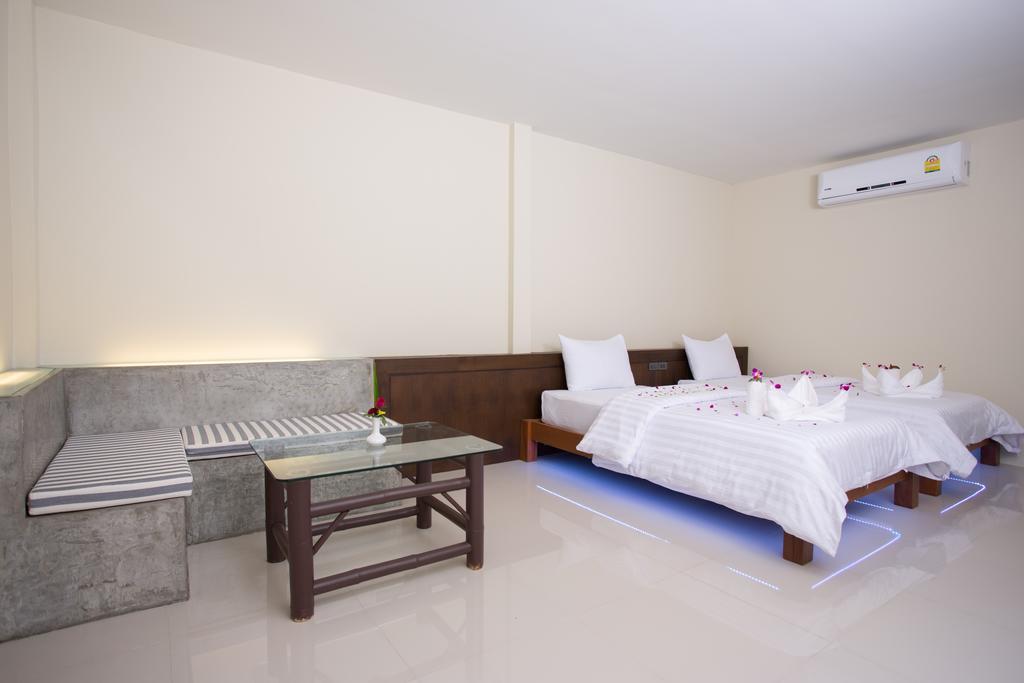 Suksompong Resort Khao Lak Exterior foto